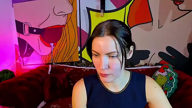 SofieMoons online show from 12/16/25, 01:37