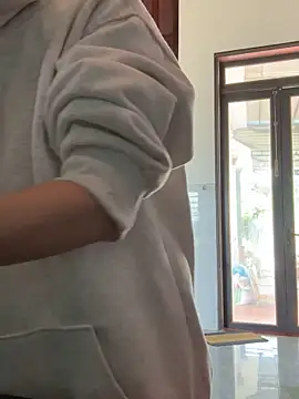 Emily-y online show from 12/14/25, 03:24