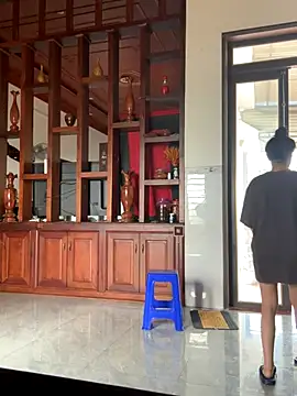 Emily-y online show from 12/20/25, 02:47