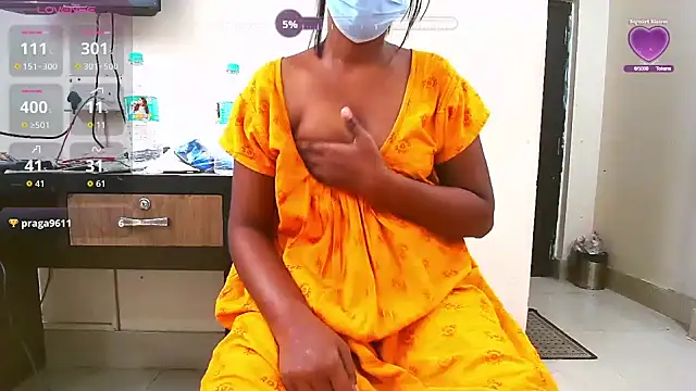 royalgirl321 online show from 11/22/25, 07:07