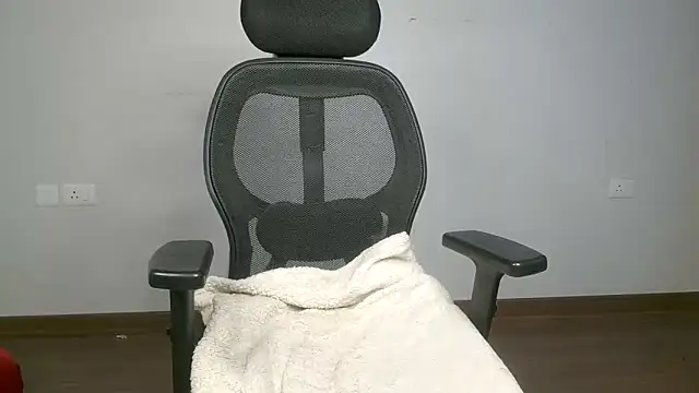 lustyruhh online show from 04/18/26, 06:05