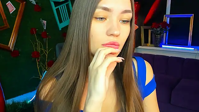 Snapshot of lollyrais chatting on 11/25/25, 01:55 lollyrais online show from 11/25/25, 01:55