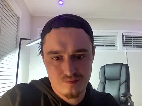 andrenoma427 online show from 11/07/25, 04:39