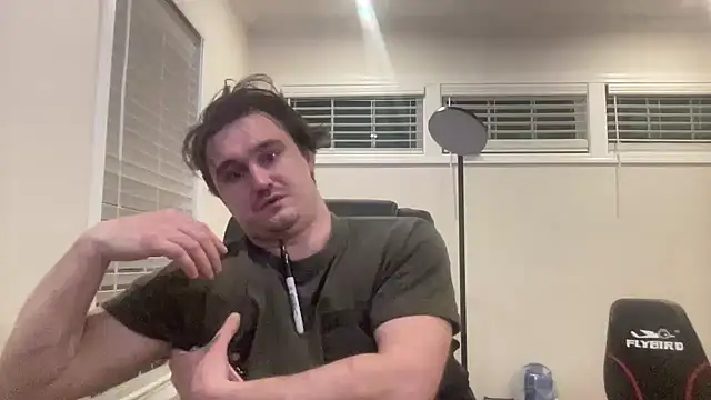 andrenoma427 online show from 12/18/25, 03:55