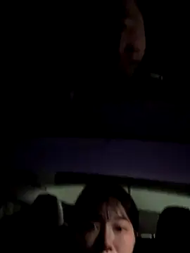 karenchaaan online show from 10/28/25, 08:02