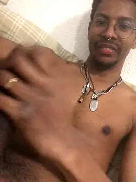 Albert Madrid online show from 12/05/25, 08:13