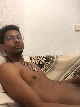 Albert Madrid online show from 11/29/25, 08:36