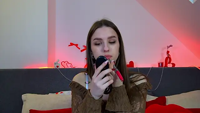 AliceAtkins online show from 04/30/26, 06:20