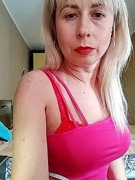 SelinaLovqx online show from 10/26/25, 10:26