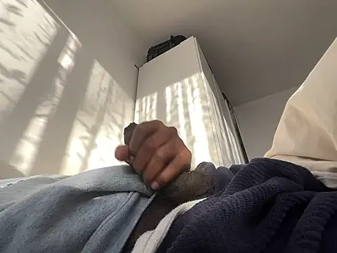 blacksamii2 online show from 11/21/25, 09:08