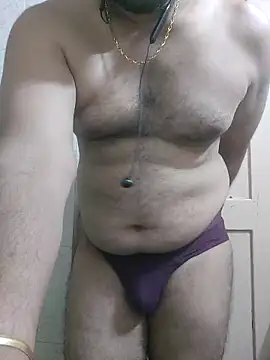 Squeezedkela online show from 10/30/25, 06:16