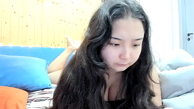 miomyao online show from 12/18/25, 01:55