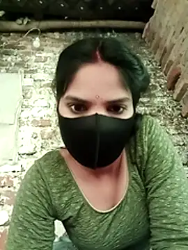 Shreya-750 online show from 02/17/26, 01:58