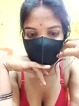 Snapshot of Shreya-750 chatting on 04/05/26, 07:31 Shreya-750 online show from 04/05/26, 07:31
