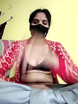 Shreya-750 online show from 11/18/25, 03:37