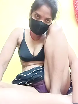 Shreya-750 online show from 11/24/25, 03:34