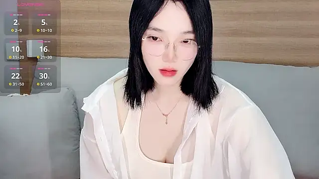 Snapshot of upoo7lt chatting on 01/06/26, 01:53 upoo7lt online show from 01/06/26, 01:53