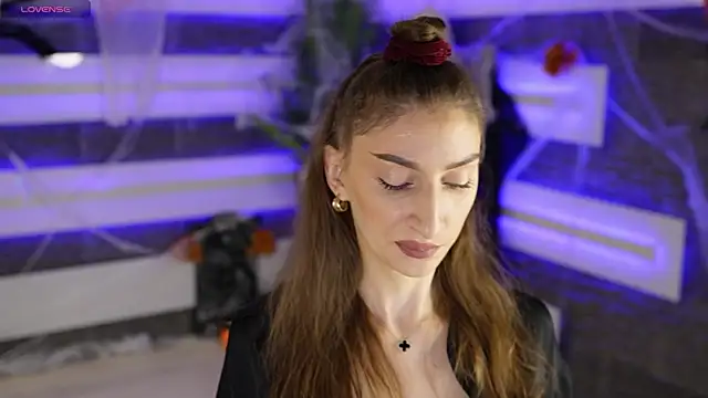 Snapshot of SexyCelline chatting on 11/04/25, 05:33 SexyCelline online show from 11/04/25, 05:33