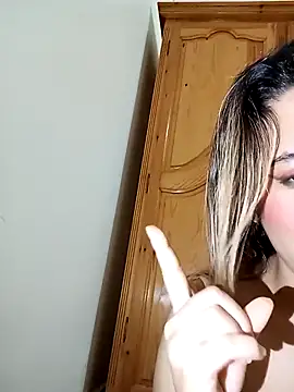 indilasixeey online show from 12/21/25, 09:37