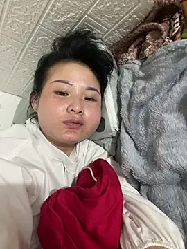 Emma sexy98 online show from 12/18/25, 03:27