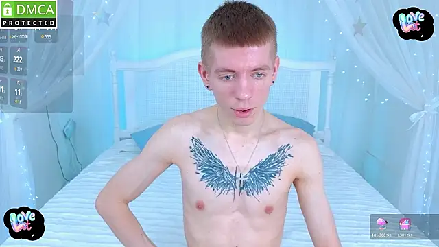 Snapshot of Cristian__Dior chatting on 02/28/26, 10:48 Cristian Dior online show from 02/28/26, 10:48