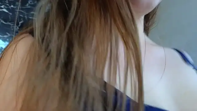 Snapshot of Biancka_ chatting on 11/19/25, 06:35 Biancka online show from 11/19/25, 06:35