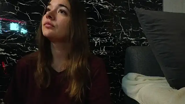 Snapshot of Biancka_ chatting on 12/15/25, 05:35 Biancka online show from 12/15/25, 05:35