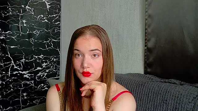 Snapshot of Biancka_ chatting on 05/18/26, 12:10 Biancka online show from 05/18/26, 12:10