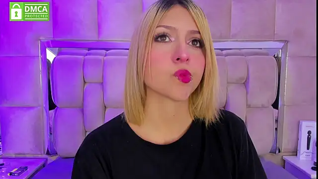 Snapshot of daniiela_beteche777 chatting on 02/08/26, 07:00 daniiela beteche777 online show from 02/08/26, 07:00