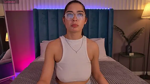 EricaKors online show from 04/07/26, 07:32