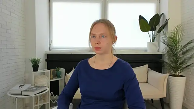 Snapshot of RessiePurtill chatting on 10/23/25, 12:37 RessiePurtill online show from 10/23/25, 12:37