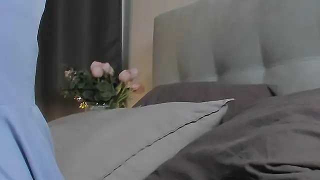 Snapshot of Camilla_Rowen chatting on 06/14/26, 02:57 Camilla Rowen online show from 06/14/26, 02:57