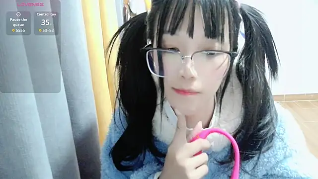 Snapshot of xiaoxiao--baby chatting on 11/04/25, 05:55 xiaoxiao--baby online show from 11/04/25, 05:55