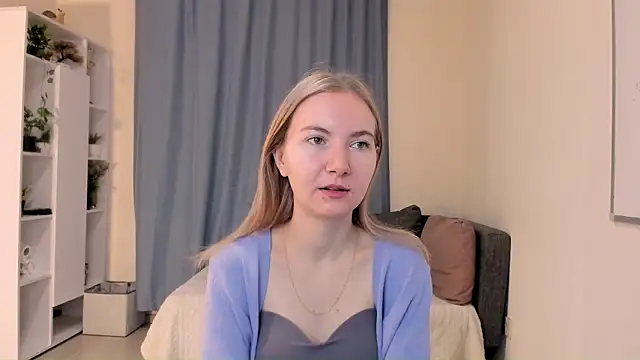 CathyHeximer online show from 12/04/25, 07:29