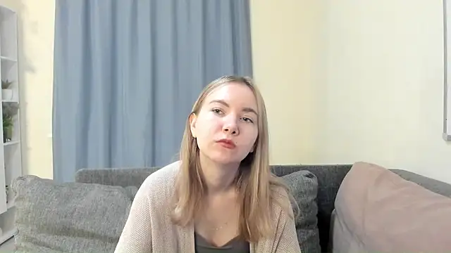 CathyHeximer online show from 12/15/25, 08:20