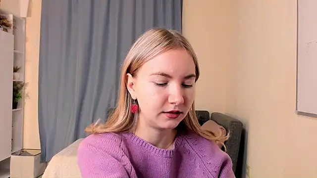 CathyHeximer online show from 12/01/25, 08:26