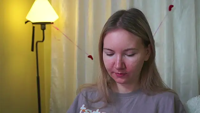 Snapshot of CathyHeximer chatting on 02/11/26, 07:19 CathyHeximer online show from 02/11/26, 07:19