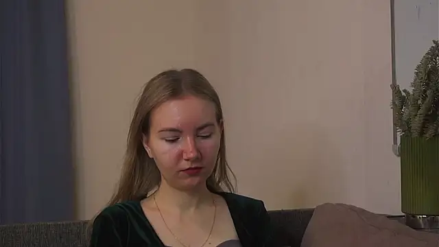 Snapshot of CathyHeximer chatting on 01/10/26, 07:47 CathyHeximer online show from 01/10/26, 07:47