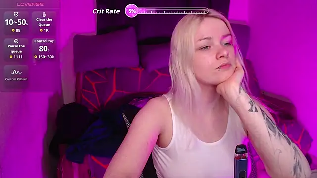 CherryNight6 online show from 05/19/26, 09:11