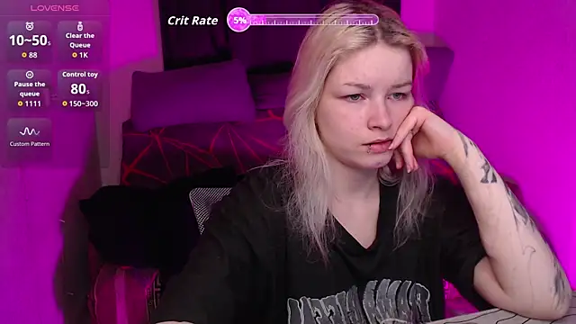 CherryNight6 online show from 05/15/26, 09:24
