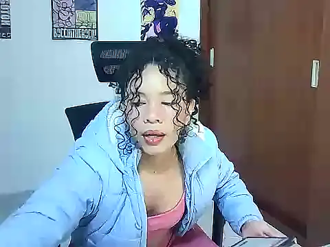 Gigi Scott  online show from 12/22/25, 01:50