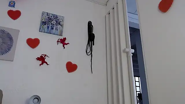 CarolineAikos online show from 02/19/26, 12:13