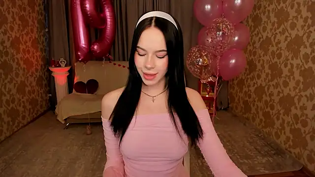 Snapshot of FloraCherry chatting on 02/25/26, 04:12 FloraCherry online show from 02/25/26, 04:12