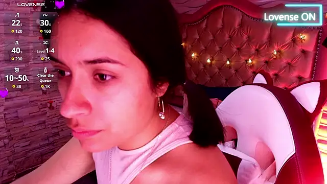 Roxanne Han online show from 03/06/26, 12:00