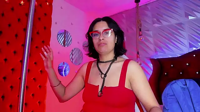 Roxanne Han online show from 05/27/26, 12:23