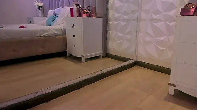 SweetKata  online show from 03/10/26, 06:56