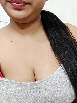 Snapshot of PORI-MONI2025 chatting on 11/25/25, 06:14 PORI-MONI2025 online show from 11/25/25, 06:14