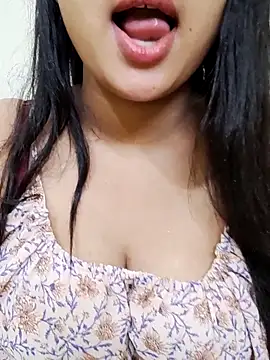 Snapshot of PORI-MONI2025 chatting on 11/10/25, 03:28 PORI-MONI2025 online show from 11/10/25, 03:28