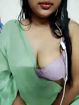 Snapshot of PORI-MONI2025 chatting on 11/22/25, 09:35 PORI-MONI2025 online show from 11/22/25, 09:35