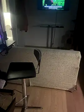 elliepixie online show from 11/05/25, 04:26